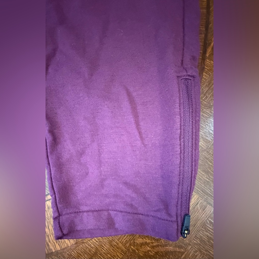 We Wander Purple Capri Sweatpants - Picture 5 of 6